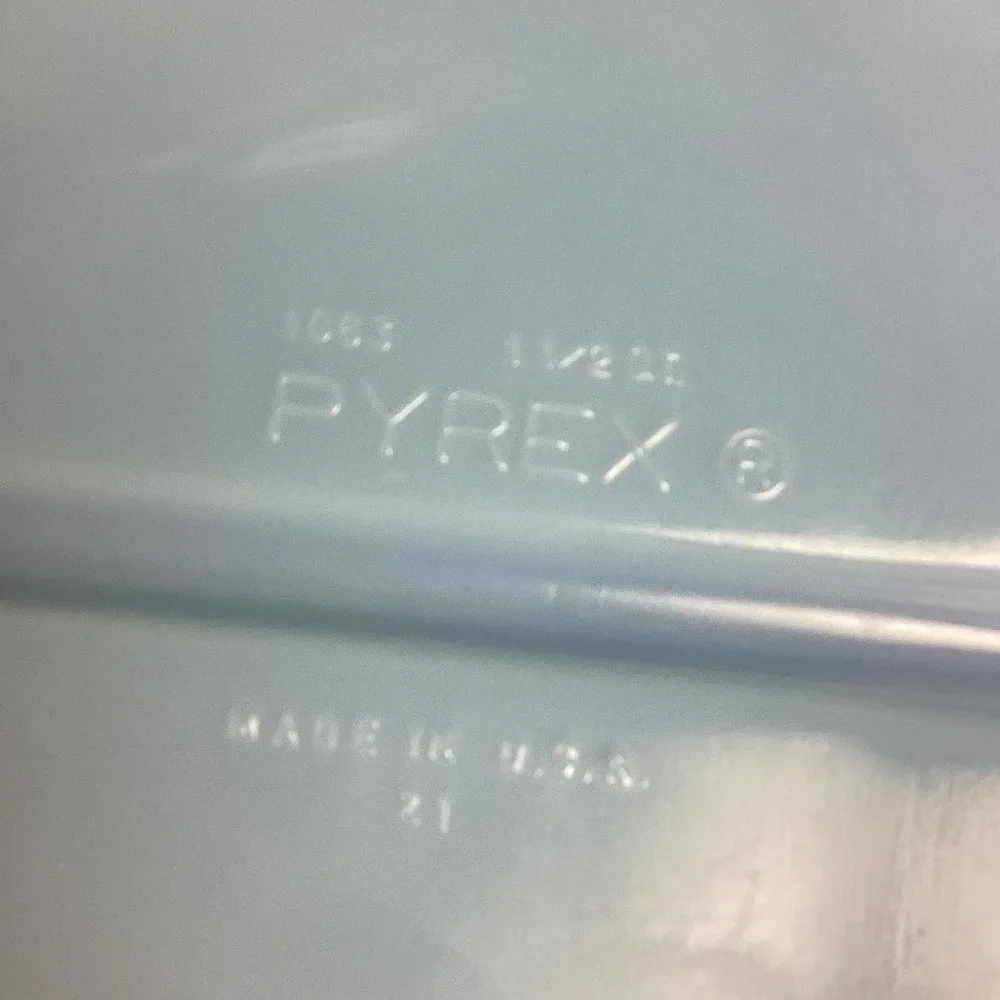 PYREX Delphite Blue 1.5 Quart Oval Divided Dish Vintage